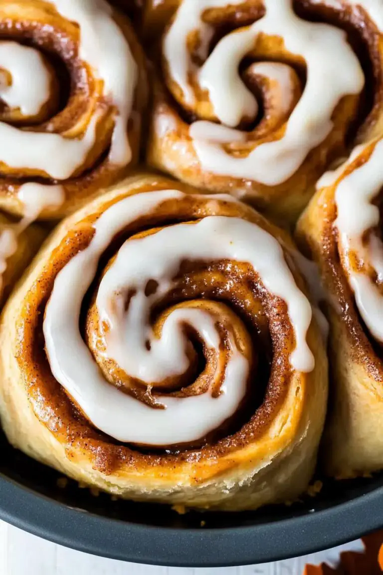 Pumpkin Pie Cinnamon Rolls