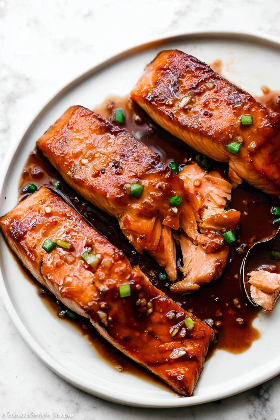 6-Ingredient Honey Garlic Salmon