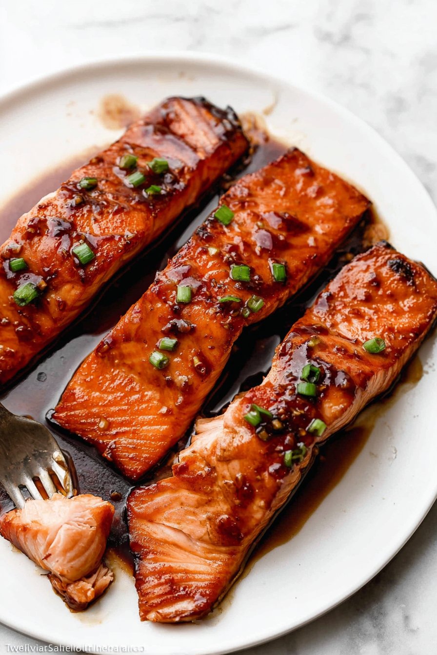 6-Ingredient Honey Garlic Salmon