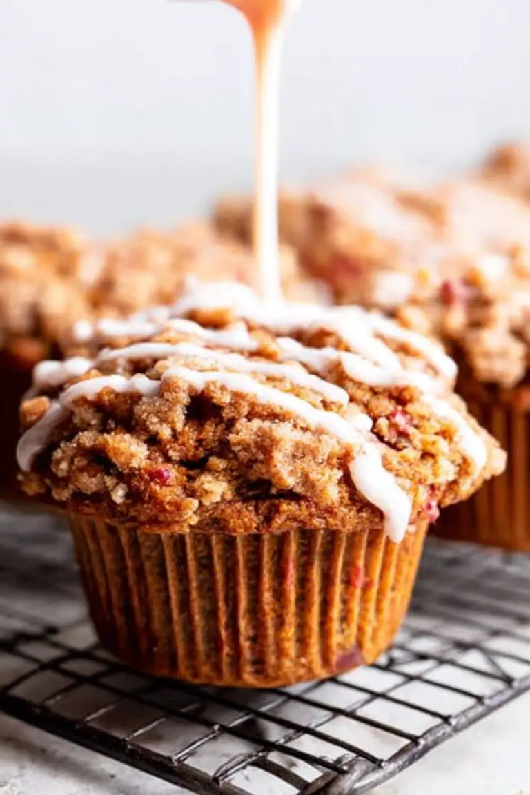 Cinnamon Streusel Paleo Carrot Muffins
