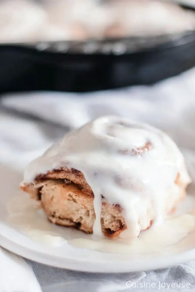 Sourdough Cinnamon Rolls