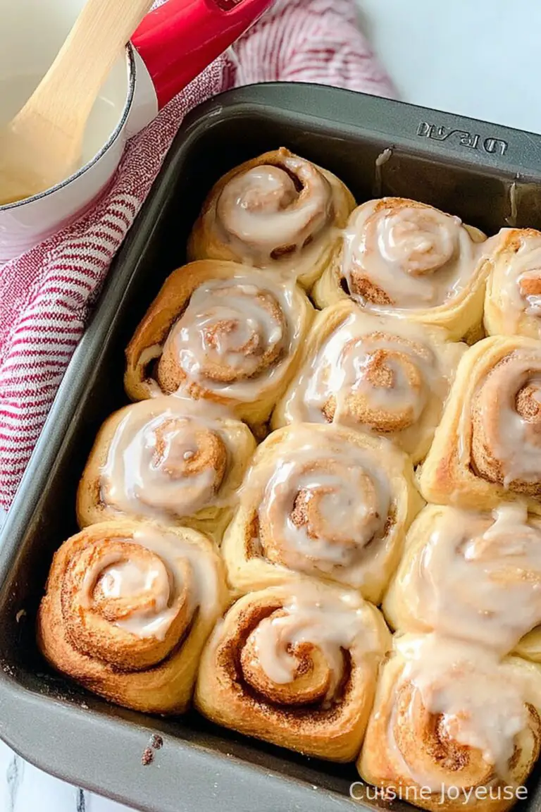 Sourdough discard cinnamon rolls