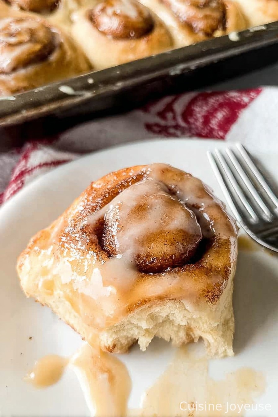 Sourdough discard cinnamon rolls
